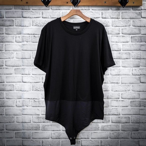 Danielle Bernstein Short Sleeve Bodysuit Black, 3X - Picture 1 of 4